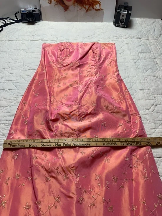 Jacquard Strapless Column Gown | Vintage Formal · Jessica McClintock Gunne Sax - Picture 8 of 15